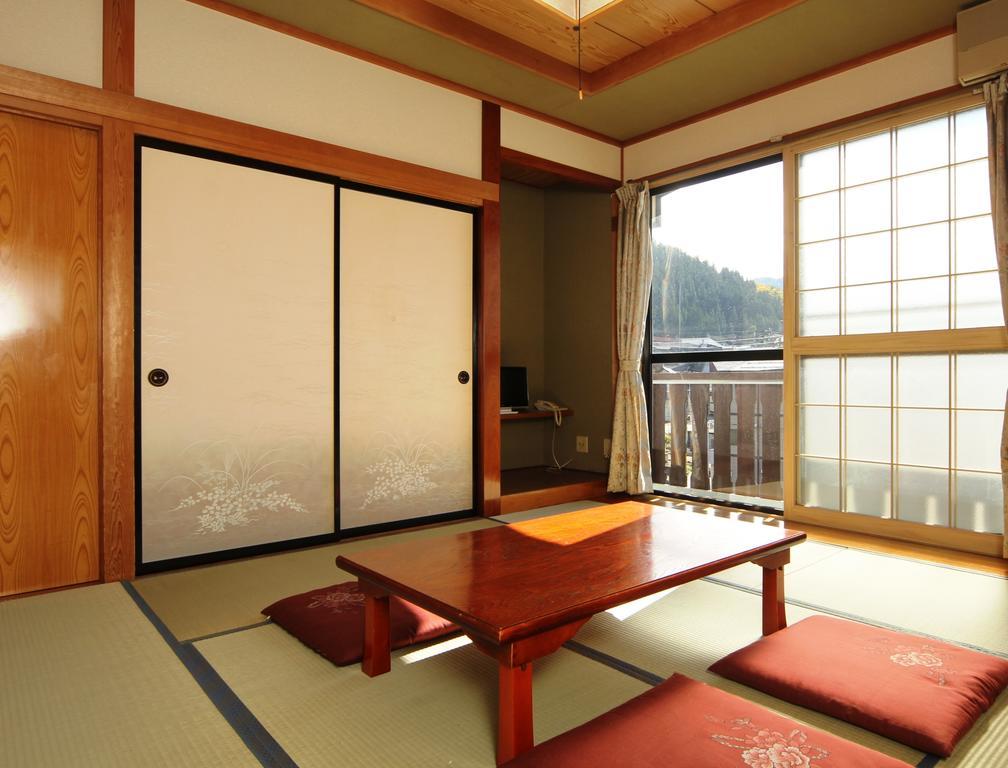 Villa Katashio Nozawaonsen Exterior photo